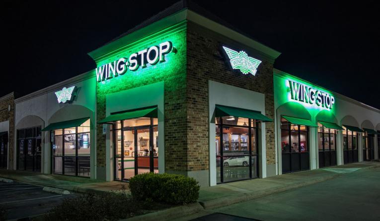 Does WingStop Take Apple Pay?