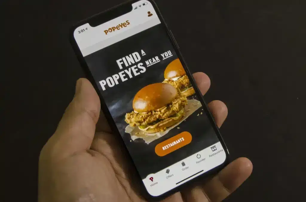 Can Apple Pay be used in the Popeyes App? 
